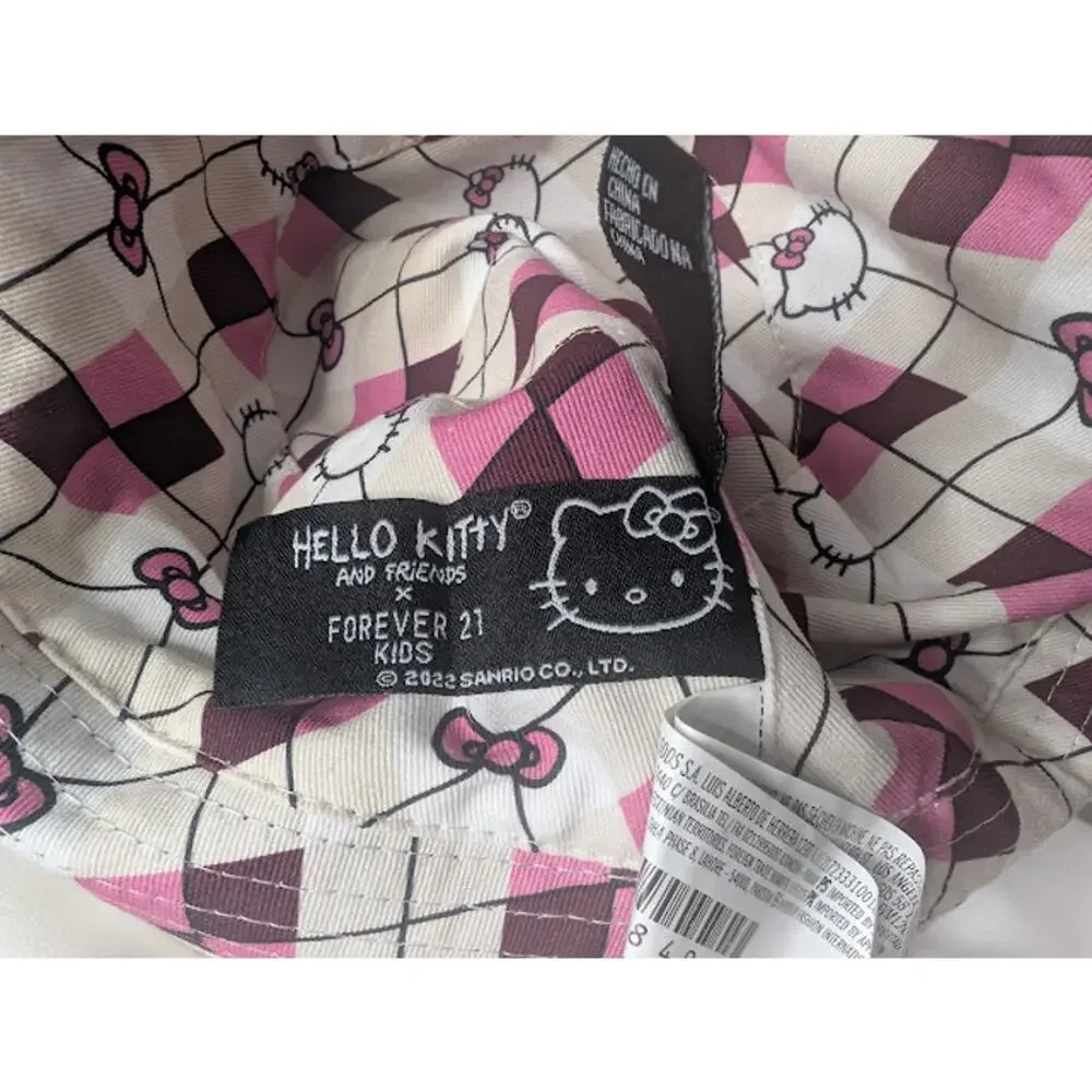 FOREVER 21- HELLO KITTY Kids Black with Pink plaid inside Bucket Hat